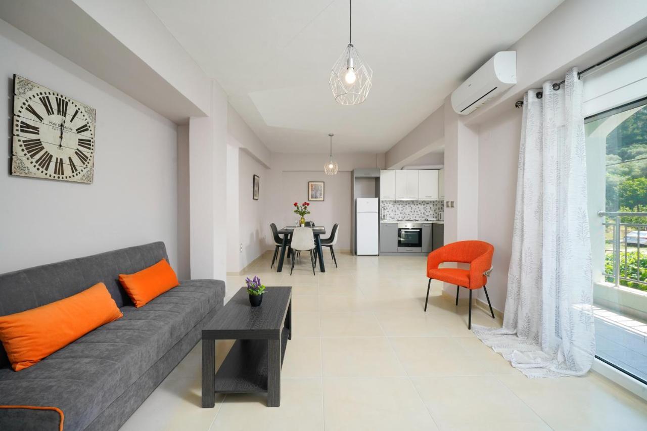 Zoi'S House Apartment ลีเมนาส ภายนอก รูปภาพ